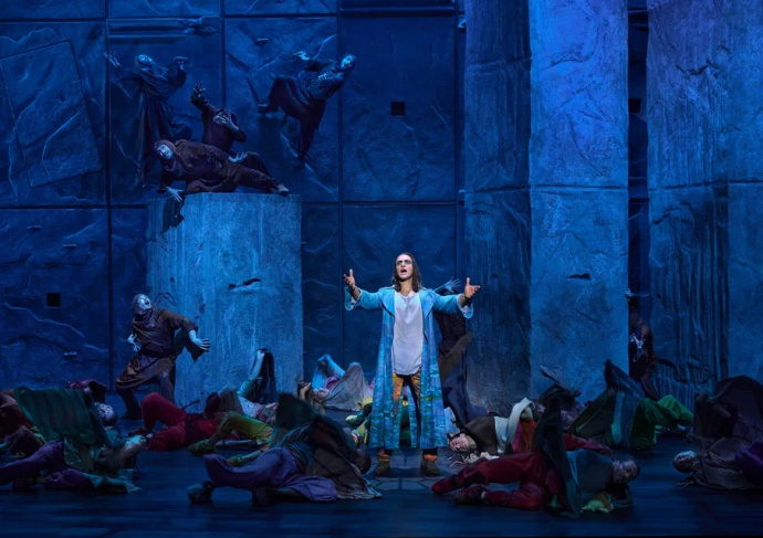 A Notre Dame De Paris musical 2027-ben újra Budapesten! Jegyek itt!